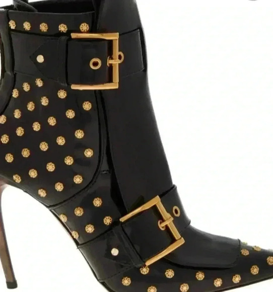 Alexander Mcqueen Studded Leather Ankle Boots Black size 36 - Picture 2 of 3